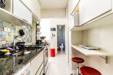 Apartamento para alugar com 70m², 2 quartos e 1 vagaCozinha
