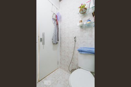 Banheiro de apartamento à venda com 2 quartos, 62m² em Curicica, Rio de Janeiro