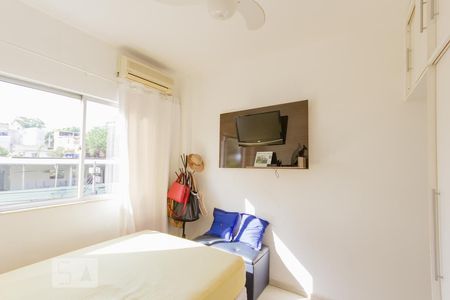 Apartamento à venda com 62m², 2 quartos e 1 vaga Apartamento à venda com 62m², 2 quartos e 1 vagaQuarto 1