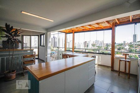 Apartamento para alugar com 104m², 2 quartos e 2 vagasCozinha 2° piso
