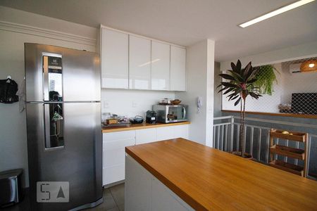 Apartamento para alugar com 104m², 2 quartos e 2 vagasCozinha 2° piso