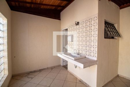 Casa para alugar com 500m², 4 quartos e 2 vagasBanheiro da Churrasqueira