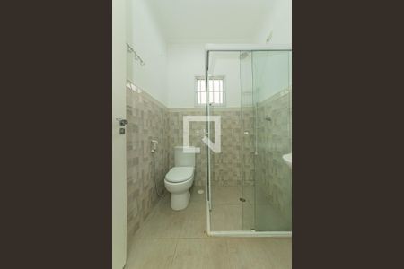 Banheiro 1 de casa para alugar com 4 quartos, 500m² em Vila Cordeiro, São Paulo