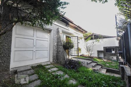 Garagem de casa à venda com 3 quartos, 500m² em Vila Cordeiro, São Paulo