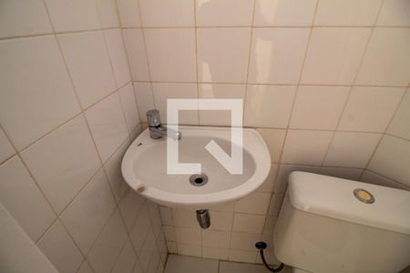 Casa para alugar com 500m², 4 quartos e 2 vagasDependência de Serviço - Banheiro