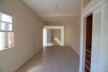 Casa para alugar com 500m², 4 quartos e 2 vagasDependência de Serviço - Sala