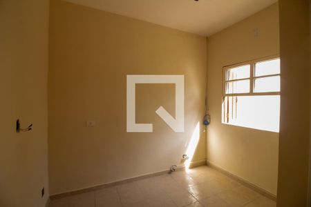 Casa para alugar com 500m², 4 quartos e 2 vagasDependência de Serviço - Quarto
