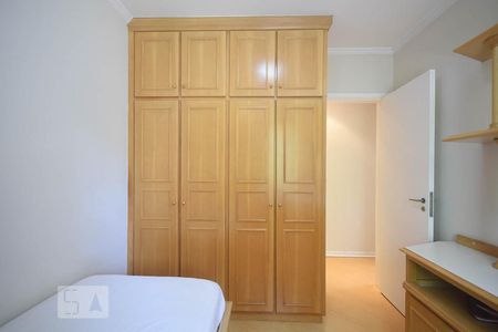 Quarto 1 de apartamento para alugar com 3 quartos, 70m² em Vila Andrade, São Paulo