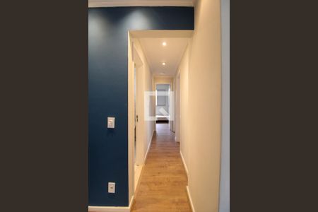 Corredor  de apartamento para alugar com 3 quartos, 70m² em Vila Andrade, São Paulo