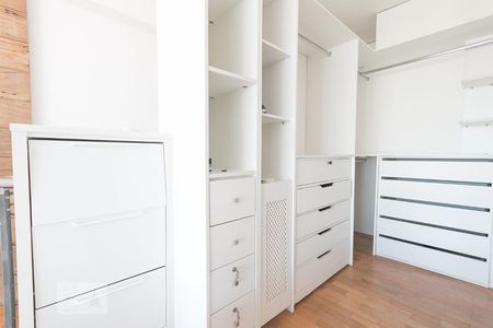 Apartamento para alugar com 55m², 1 quarto e 2 vagasCloset 