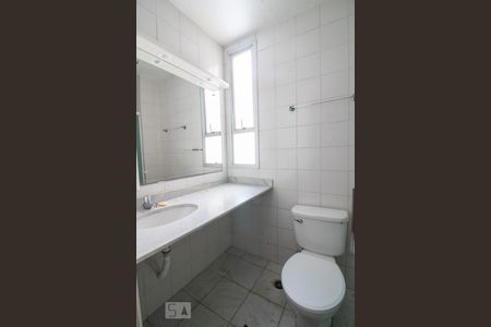 Banheiro de apartamento para alugar com 2 quartos, 69m² em Planalto, São Bernardo do Campo