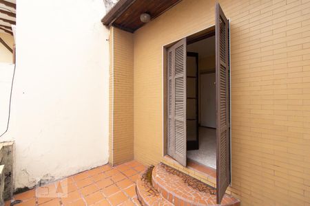 Casa para alugar com 150m², 2 quartos e 2 vagasVaranda