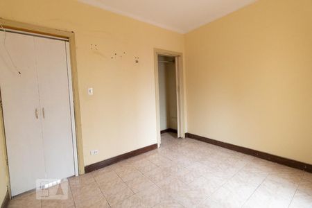 Casa para alugar com 150m², 2 quartos e 2 vagasQuarto 2