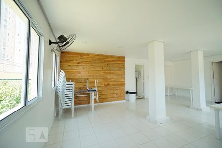Apartamento para alugar com 47m², 2 quartos e sem vaga