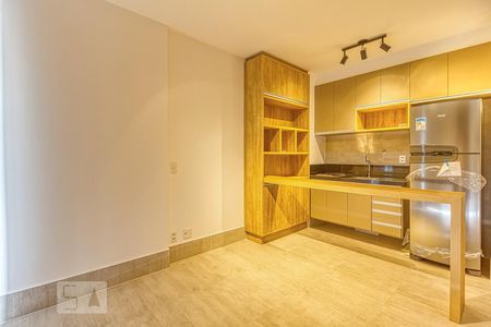 Studio à venda com 52m², 1 quarto e 1 vaga Studio à venda com 52m², 1 quarto e 1 vagaCozinha