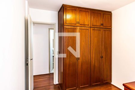 Apartamento para alugar com 90m², 3 quartos e 1 vagaQuarto 2