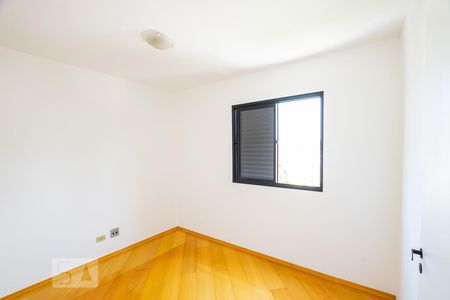 Quarto 2 de apartamento para alugar com 2 quartos, 55m² em Vila Santa Catarina, São Paulo