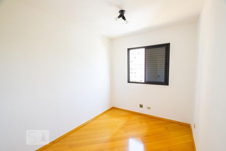 Quarto 1 de apartamento para alugar com 2 quartos, 55m² em Vila Santa Catarina, São Paulo