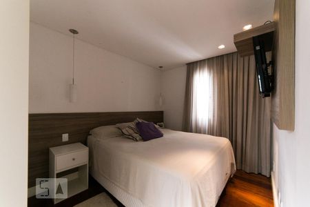 Apartamento para alugar com 84m², 3 quartos e 2 vagas Apartamento para alugar com 84m², 3 quartos e 2 vagasSuíte