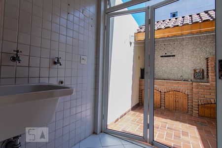 Casa para alugar com 150m², 2 quartos e 1 vaga Casa para alugar com 150m², 2 quartos e 1 vagaárea de serviço 3