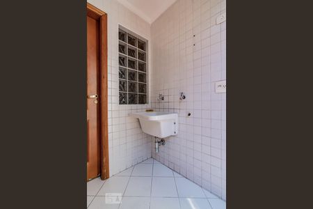 Casa para alugar com 150m², 2 quartos e 1 vaga Casa para alugar com 150m², 2 quartos e 1 vagaárea de serviço