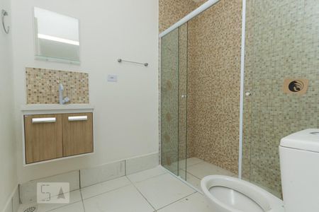 Banheiro da suíte de kitnet/studio para alugar com 1 quarto, 26m² em Saúde, São Paulo