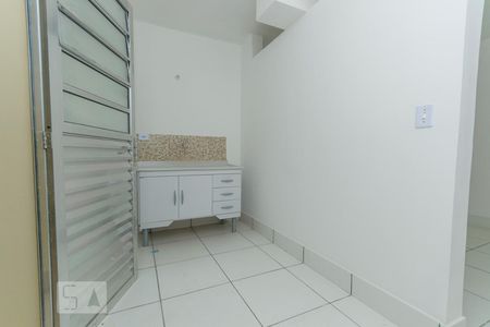 Cozinha de kitnet/studio para alugar com 1 quarto, 26m² em Saúde, São Paulo