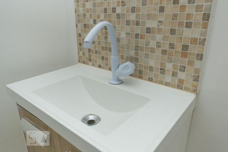 Detalhe do banheiro da suíte de kitnet/studio para alugar com 1 quarto, 26m² em Saúde, São Paulo