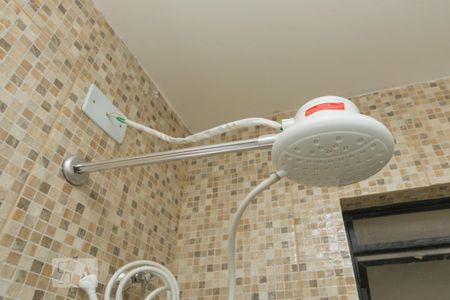 Detalhe do banheiro de casa para alugar com 1 quarto, 28m² em Saúde, São Paulo