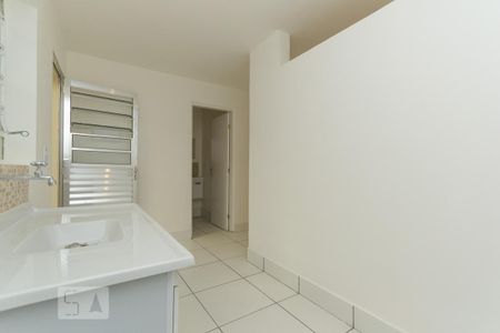 Cozinha de casa para alugar com 1 quarto, 28m² em Saúde, São Paulo