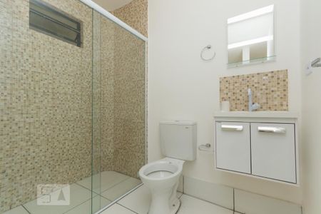 Banheiro de casa para alugar com 1 quarto, 28m² em Saúde, São Paulo