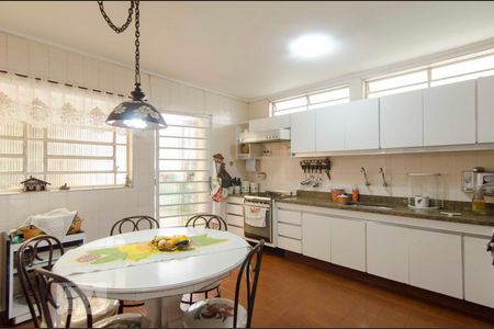 Casa à venda com 201m², 3 quartos e 4 vagasCozinha