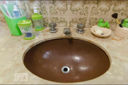 Casa à venda com 201m², 3 quartos e 4 vagasBanheiro