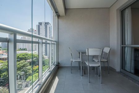Apartamento à venda com 63m², 1 quarto e 2 vagasVaranda