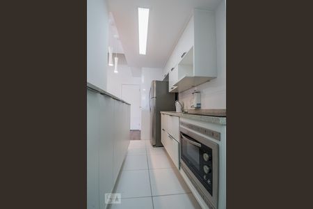 Apartamento à venda com 63m², 1 quarto e 2 vagasCozinha