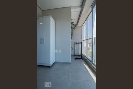 Apartamento à venda com 63m², 1 quarto e 2 vagasVaranda