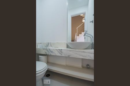 Apartamento à venda com 63m², 1 quarto e 2 vagasLavabo