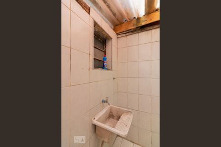 Casa à venda com 80m², 2 quartos e 1 vagaÁrea de Serviço