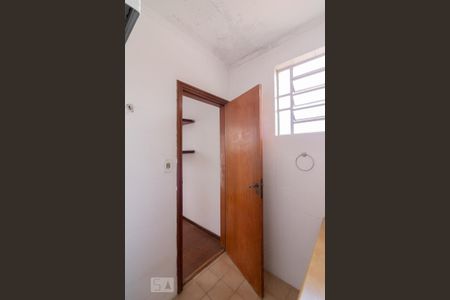 Casa à venda com 80m², 2 quartos e 1 vagaBanheiro