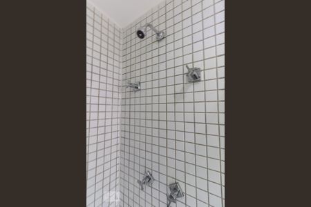 Banheiro de apartamento para alugar com 1 quarto, 44m² em Cidade Monções, São Paulo