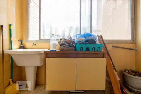 Apartamento para alugar com 108m², 3 quartos e 2 vagas Apartamento para alugar com 108m², 3 quartos e 2 vagasÁrea de serviço