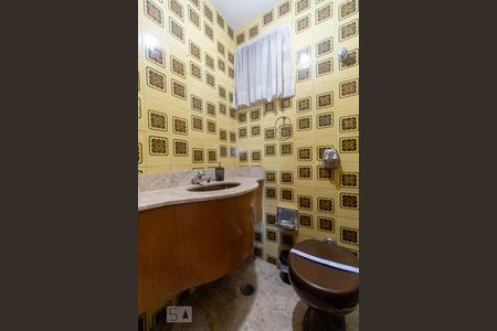 Apartamento para alugar com 108m², 3 quartos e 2 vagas Apartamento para alugar com 108m², 3 quartos e 2 vagasLavabo