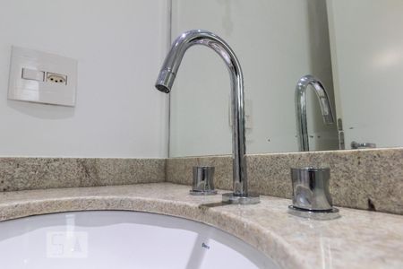 Apartamento para alugar com 223m², 4 quartos e 4 vagas Apartamento para alugar com 223m², 4 quartos e 4 vagasBanheiro - Suíte 3