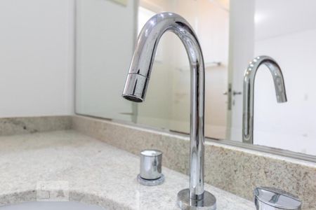 Apartamento para alugar com 223m², 4 quartos e 4 vagas Apartamento para alugar com 223m², 4 quartos e 4 vagasBanheiro - Suíte 2