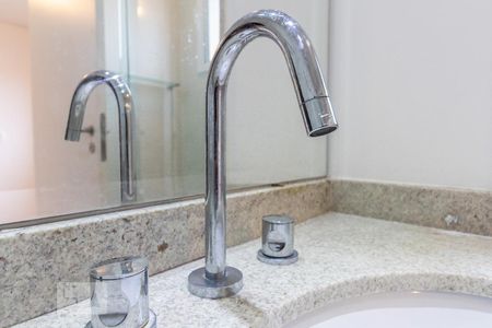 Apartamento para alugar com 223m², 4 quartos e 4 vagas Apartamento para alugar com 223m², 4 quartos e 4 vagasBanheiro - Suíte 1