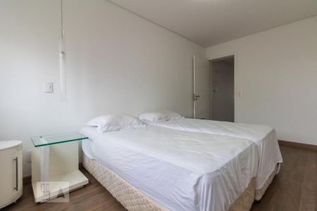 Apartamento para alugar com 223m², 4 quartos e 4 vagas Apartamento para alugar com 223m², 4 quartos e 4 vagasSuíte 3