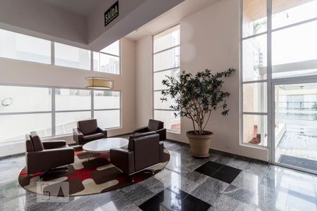 Apartamento para alugar com 37m², 1 quarto e 1 vagaHall social