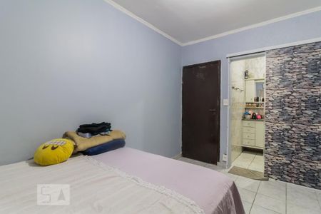 Casa à venda com 167m², 3 quartos e 2 vagas Casa à venda com 167m², 3 quartos e 2 vagasSuíte