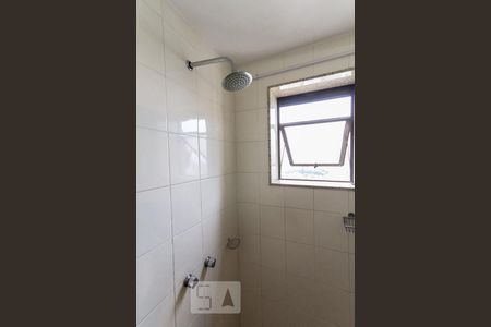 Banheiro de apartamento à venda com 4 quartos, 140m² em Vila Suzana, São Paulo