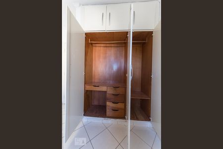 Quarto 1 de apartamento à venda com 3 quartos, 89m² em Vila Satúrnia, Campinas